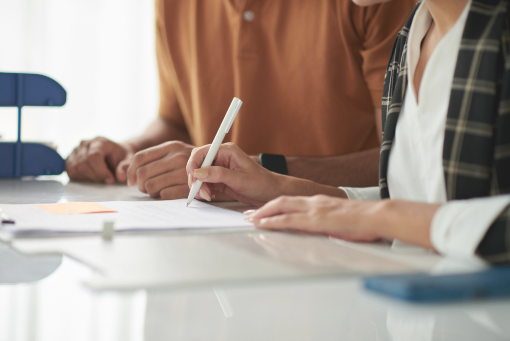 Efeitos patrimoniais e familiares da emancipação de Adolescente
